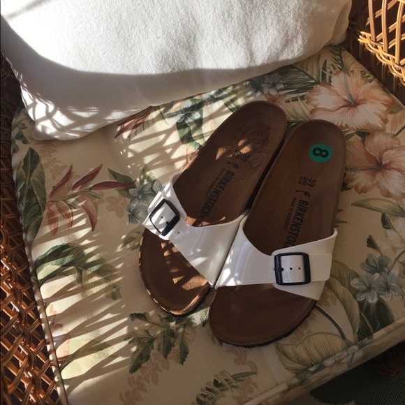 Birkenstock Shoes - Birkis size 8 new